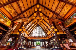 aulani-lobby-ceiling-hawaii